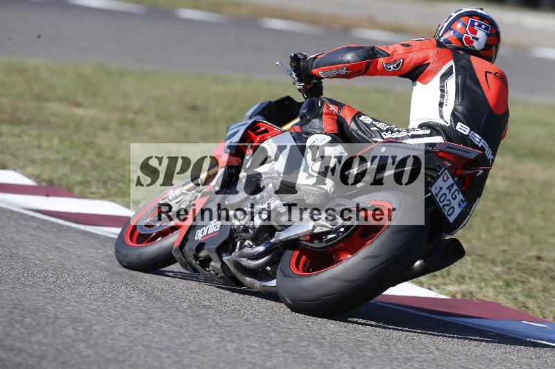 /Archiv-2025/49 26.08.2025 Cornu Master School ADR/blau-bleu/77